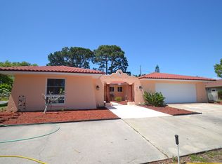 3705 Pin Oaks St, Sarasota, FL 34232