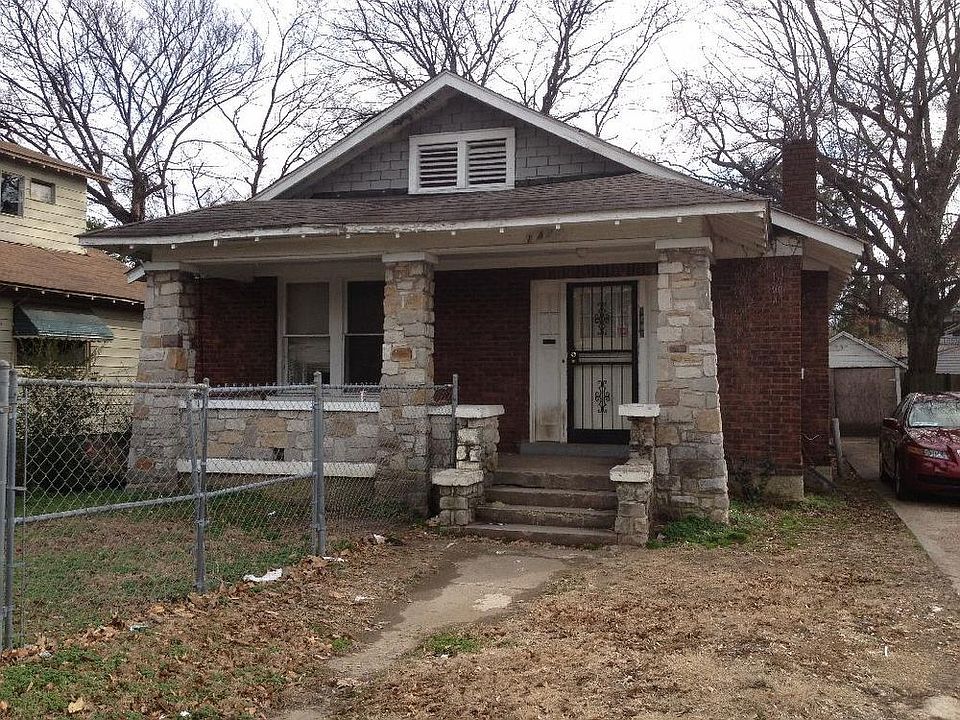 1st image of 1481 Jackson Ave