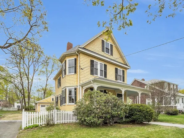 907 Watertown St, Newton, MA 02465