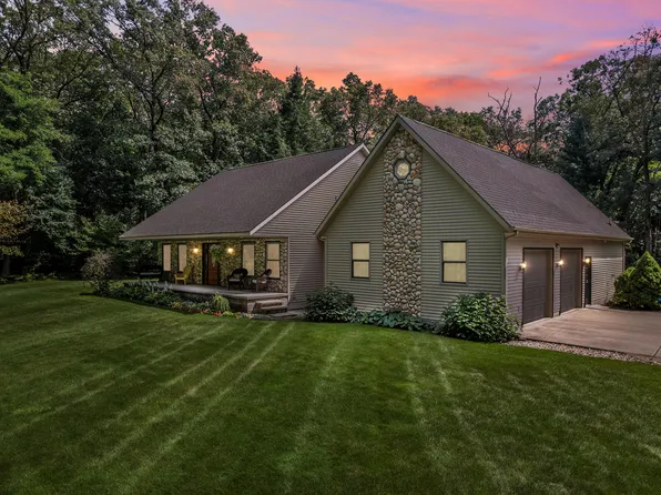 3525 E River Rd, Twin Lake, MI 49457