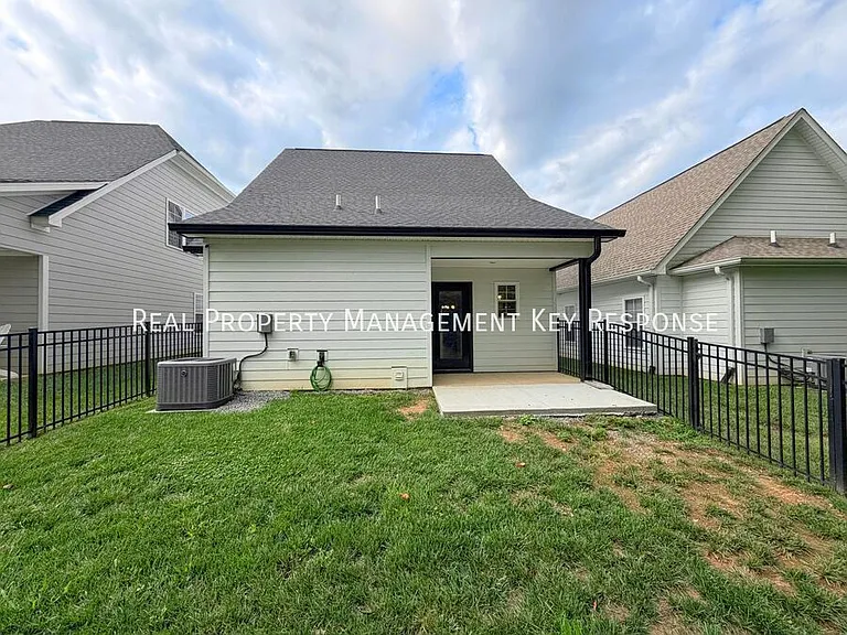 213 Emmett Dr — Photo 21