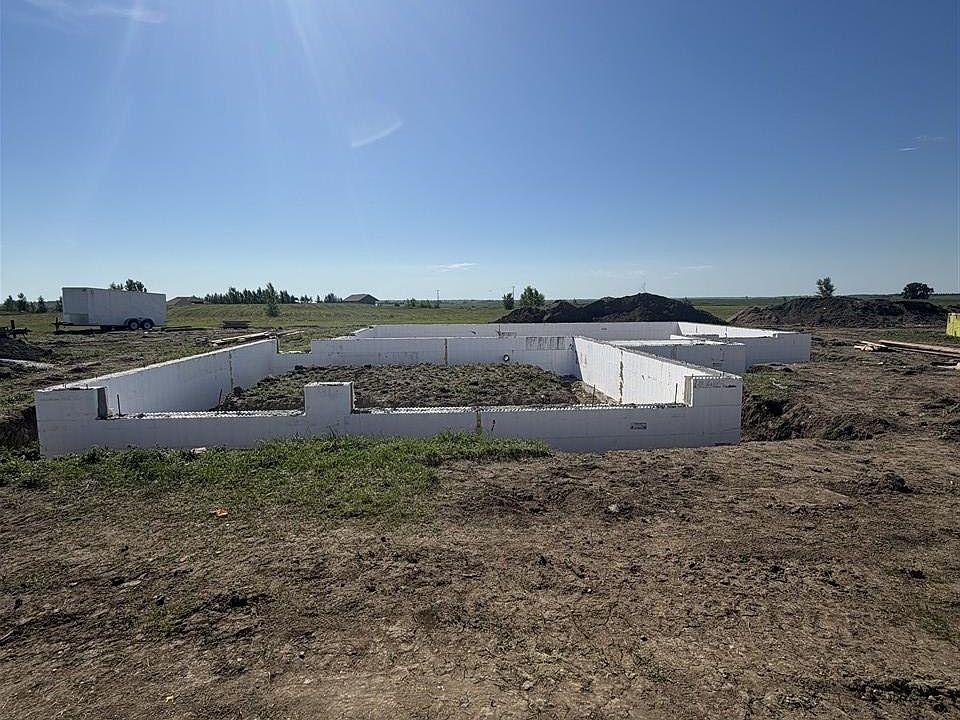 1st image of 157 Mulberry Loop NE