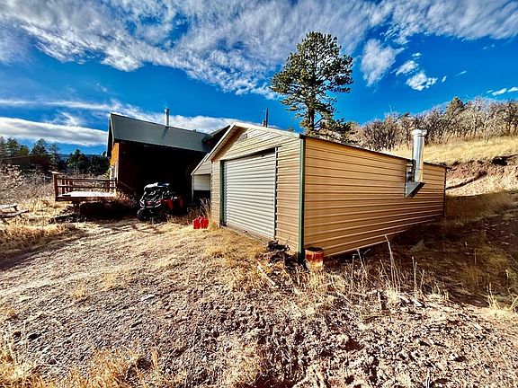 3rd image of 10401 Windy Ridge Rd