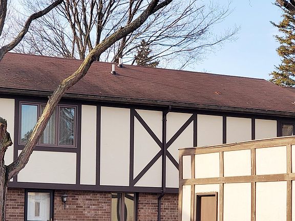 2nd image of 6227 Brookline Ct #31