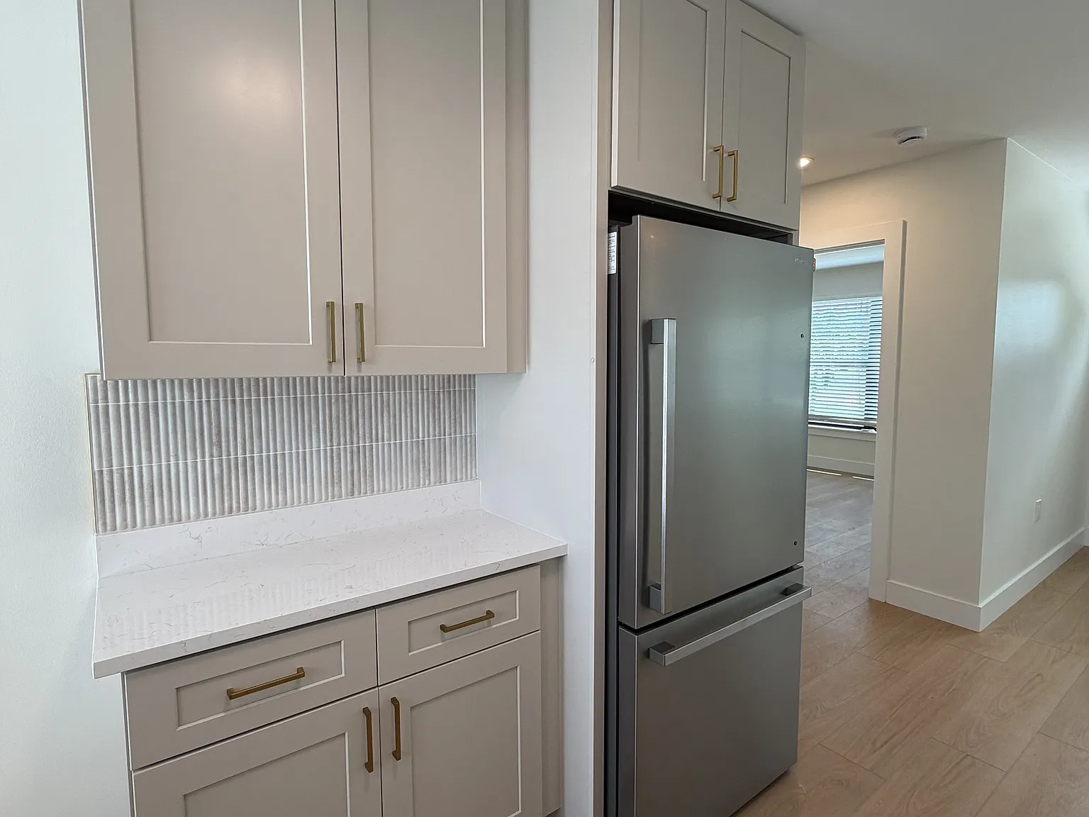 3219 East Debazan Avenue Unit #2 — Photo 4