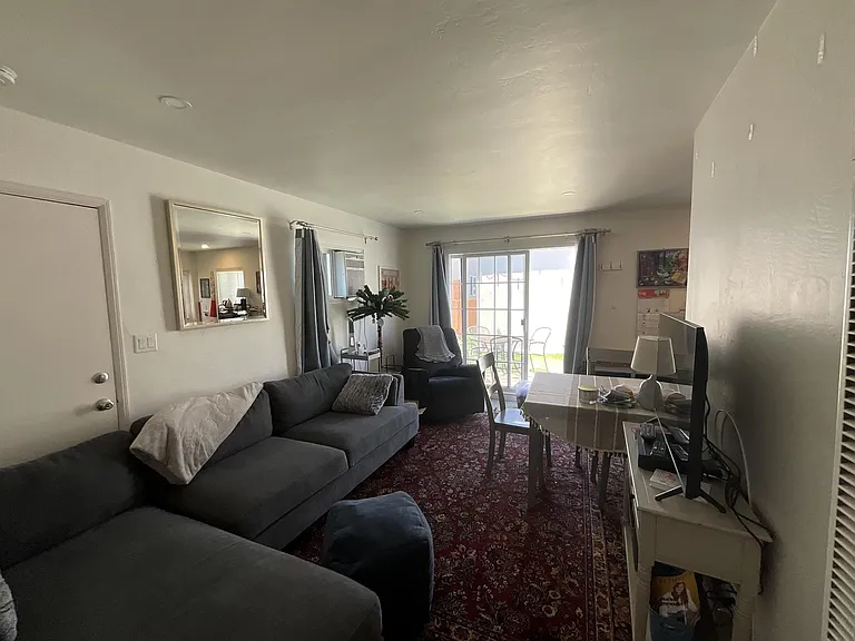 1948 Reed Ave — Photo 14