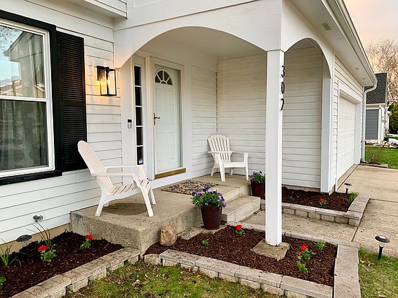 5th image of 302 Alexandria Dr