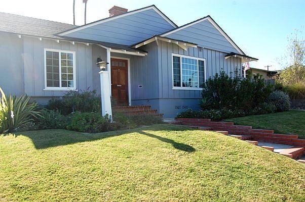 1st image of 7306 W 87th Pl