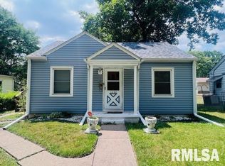 1602 College Ave, Davenport, IA 52803