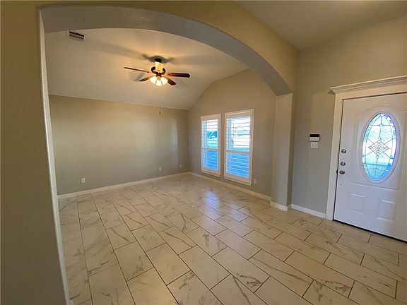 3rd image of 82 White Magnolia Cir