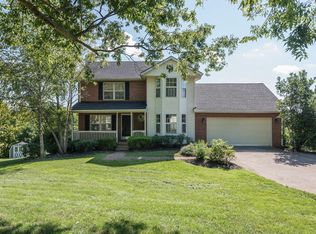 111 Deer Haven Dr, Versailles, KY 40383