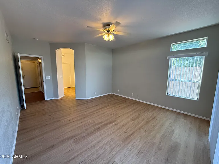 1253 N Spire Ct — Photo 11