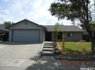 866 Madeline Ct, Merced, CA 95341