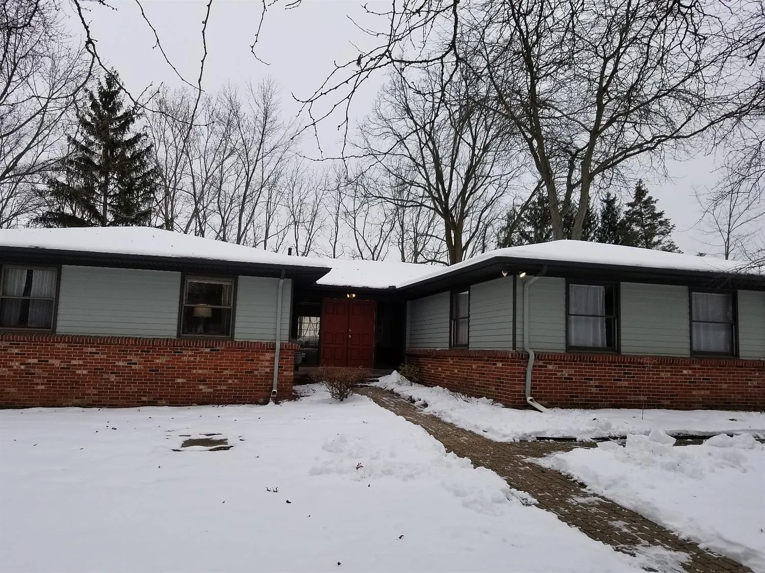 1149 Landsend Ln photo 1