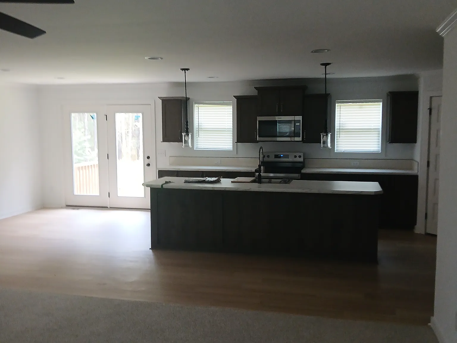 3 bed, 1680 sqft, $750 — Photo 2