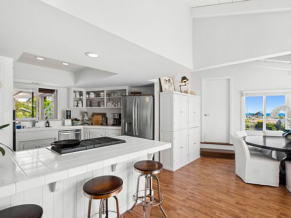 2nd image of 544 De Anza Dr
