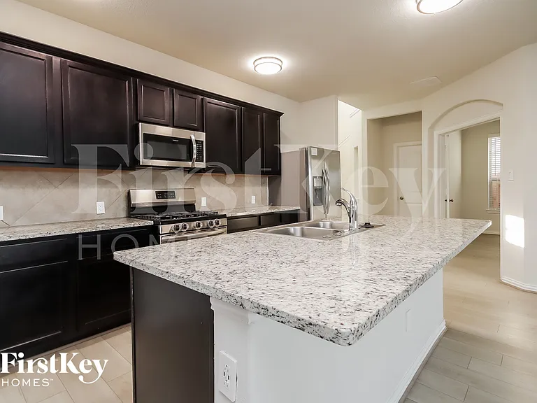 2826 Torrey Pines Dr #DO — Photo 5