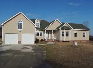 173 Currituck Ridge Dr, Currituck, NC 27929