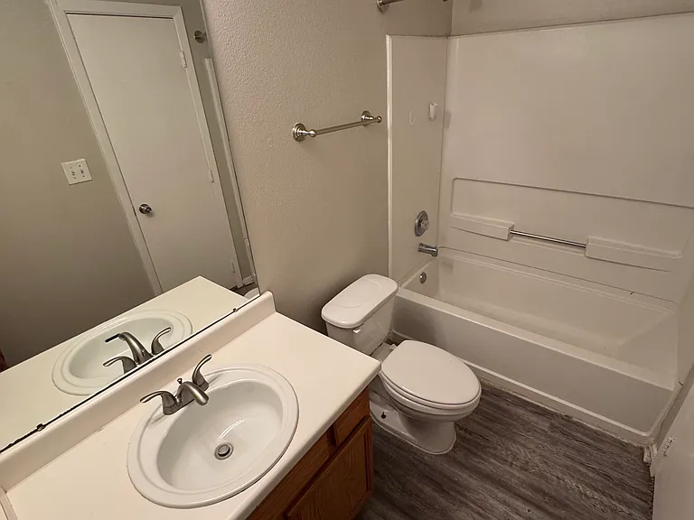 6203 Settlers Square Ln — Photo 6