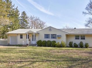 330 Squankum Yellowbrook Rd, Farmingdale, NJ 07727