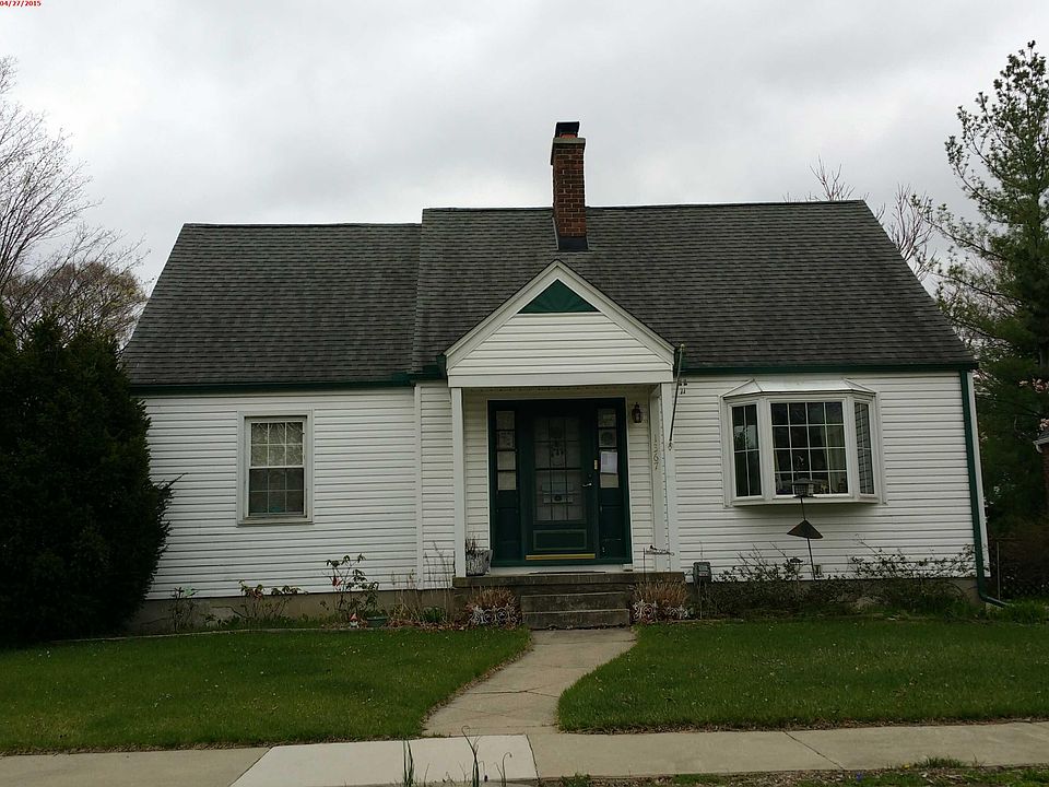 1st image of 1367 W Saratoga Ave
