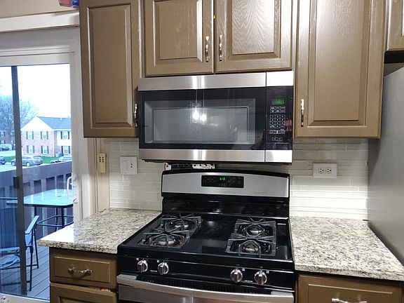5th image of 4825 Kimball Hill Dr APT D2