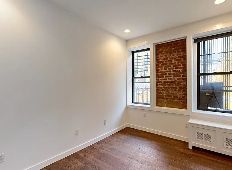 410 Eastern Pkwy #J2 — Photo 4