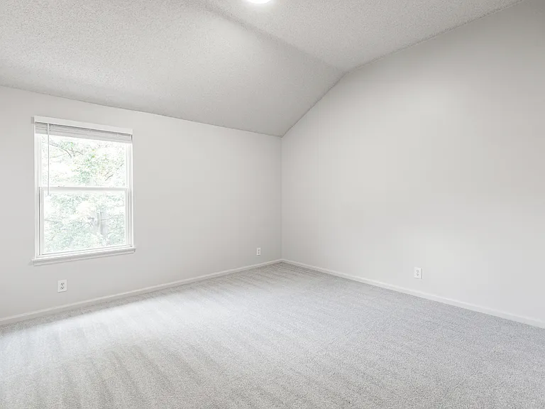 22808 W 73rd St — Photo 33