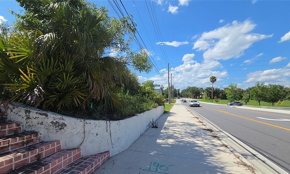 1st image of 236 N AMELIA AVENUE