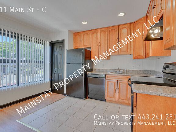 5th image of 511 Main St APT C