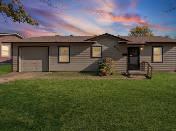 814 Bell Dr, Euless, TX 76039