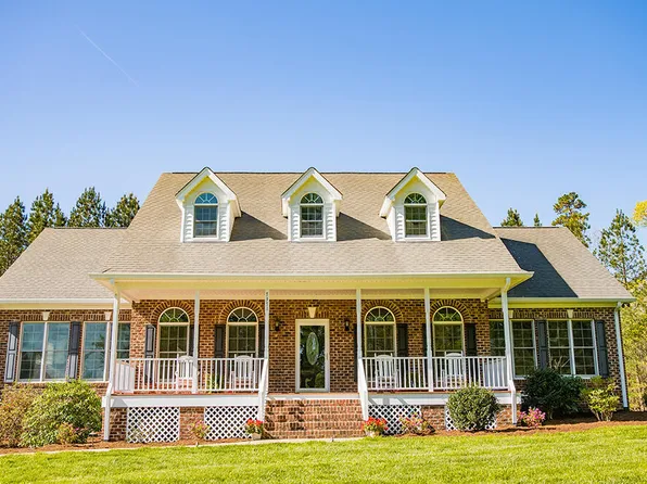 7371 Leasburg Rd, Roxboro, NC 27574