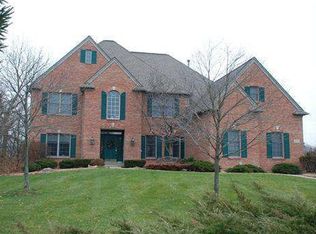 5070 Oak Tree Ct, Ann Arbor, MI 48108