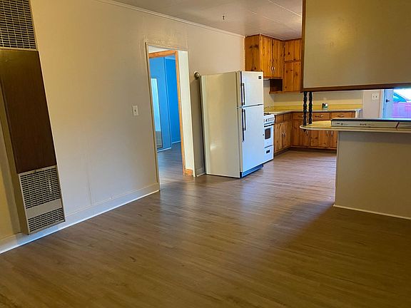 2nd image of 925 1st Ave SW #927