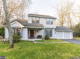 3 Redstone Rdg, Voorhees, NJ 08043