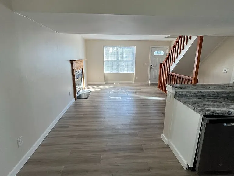 5090 Silver Bow Dr — Photo 7