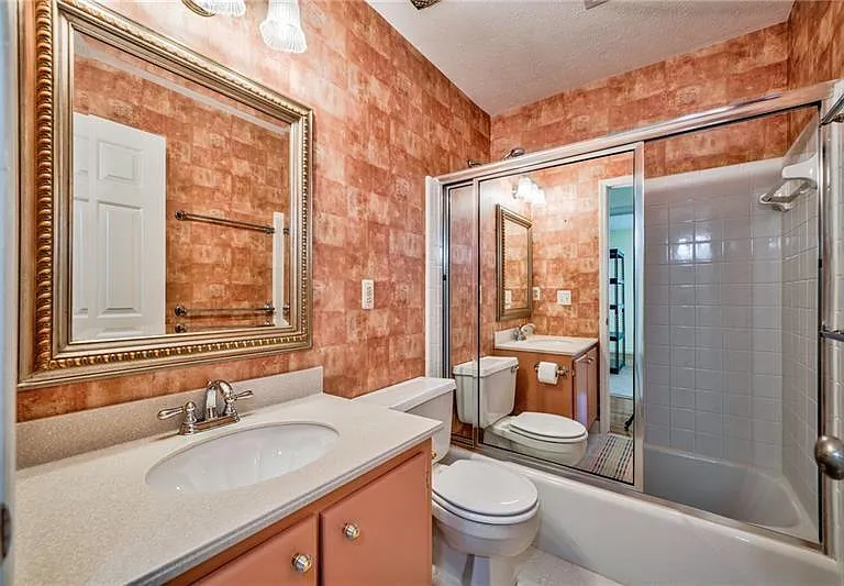 4010 Mansion Dr — Photo 19