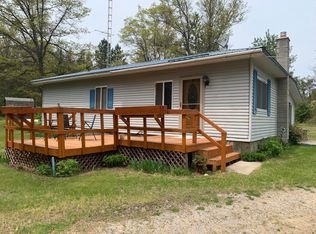 2005 Valley Vista Dr, Mio, MI 48647