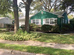 29 S Village Dr, Somers Point, NJ 08244