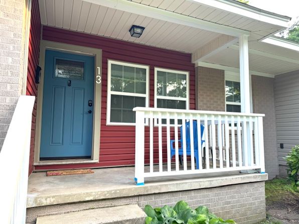 13 Coolwood Dr