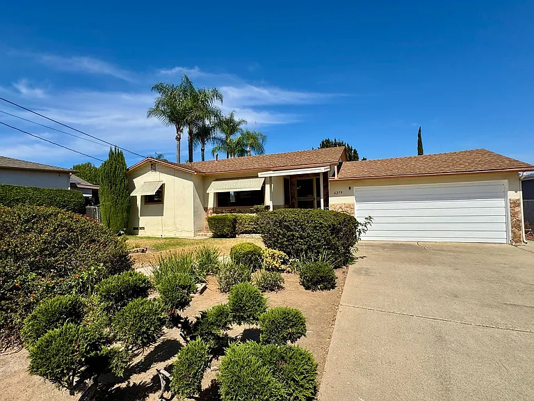 6279 Dixie Dr — Photo 1