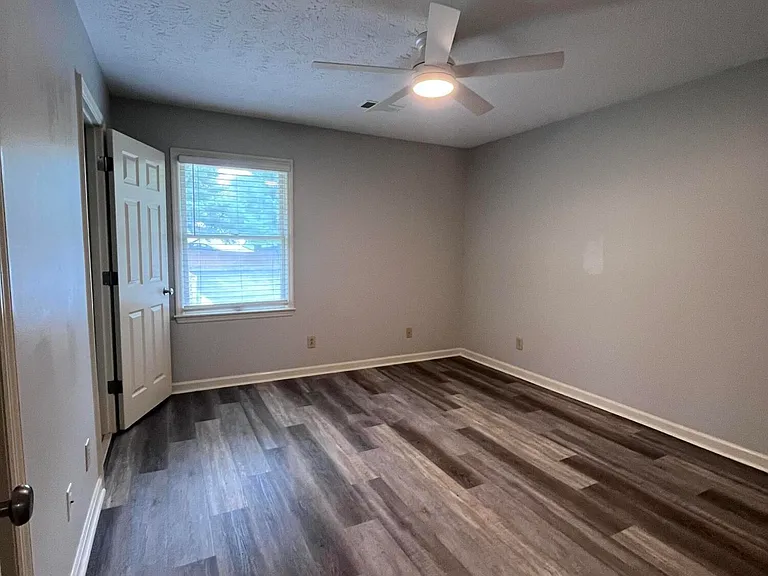 1167 Turkey Foot Rd #39 — Photo 8