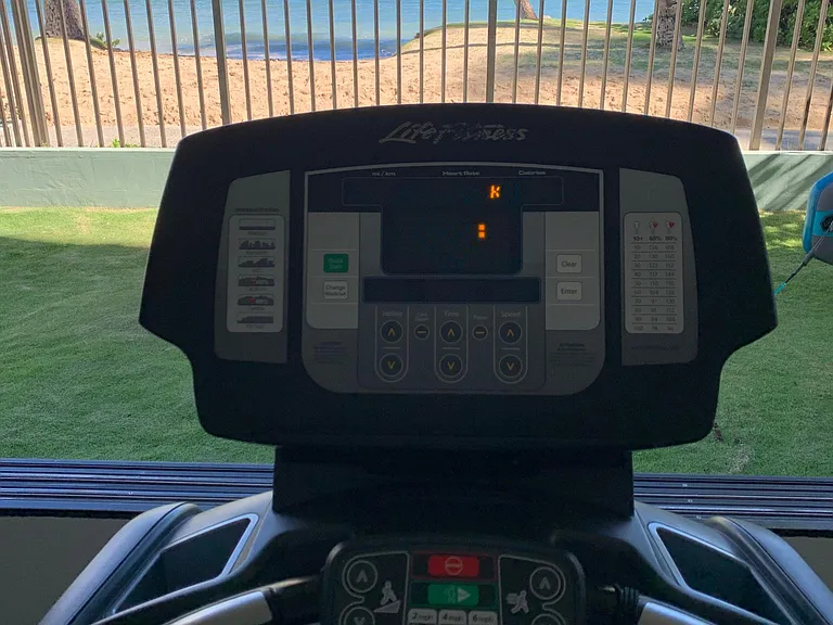 Beachfront gym _ idyllic view from the treadmill.