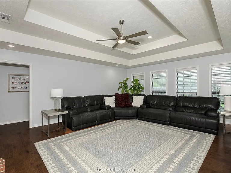 2905 Aztec Ct — Photo 7