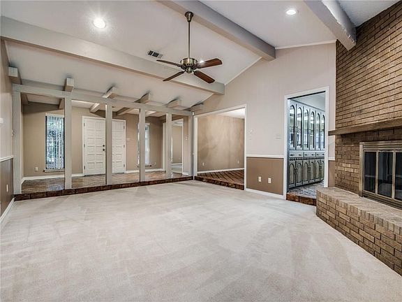 5th image of 517 McCoy Dr