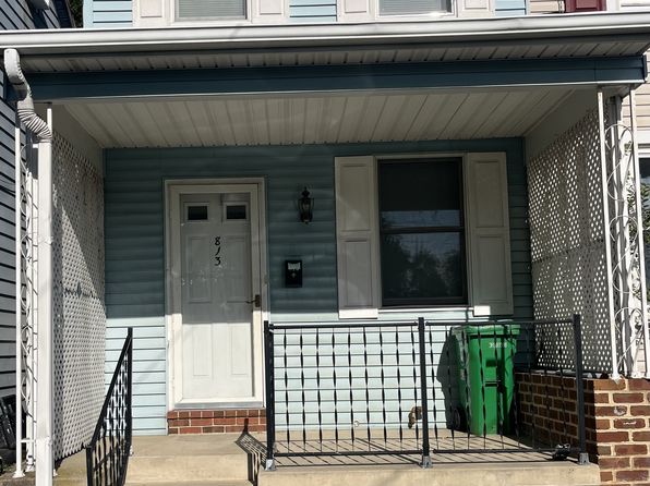 813 Factory St #1