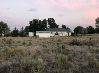 932 Spring Valley Pkwy, Spring Creek, NV 89815