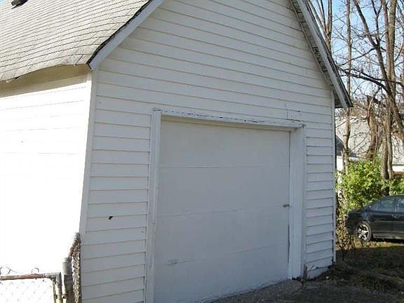 4th image of 707 N Olin Ave