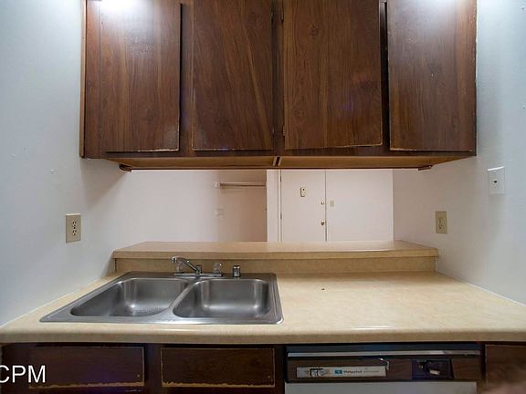3rd image of 2232 Jordan Ln SW APT A