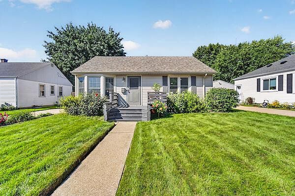 1st image of 1728 Russet STREET